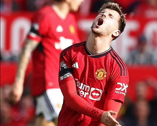 蒂姆迎来二十赛季高光表现，曼联球迷沸腾！的简单介绍九游体育APP